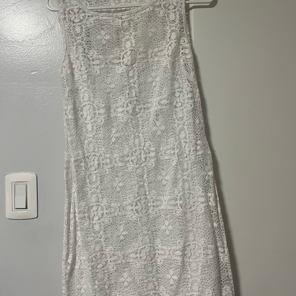 White dress- Laundry by Design